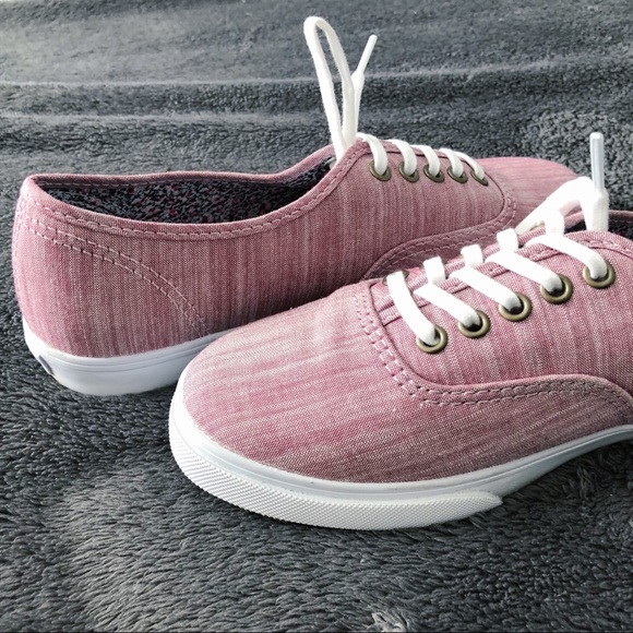 👟 Vans Women’s Size 6 - Picture 3 of 4